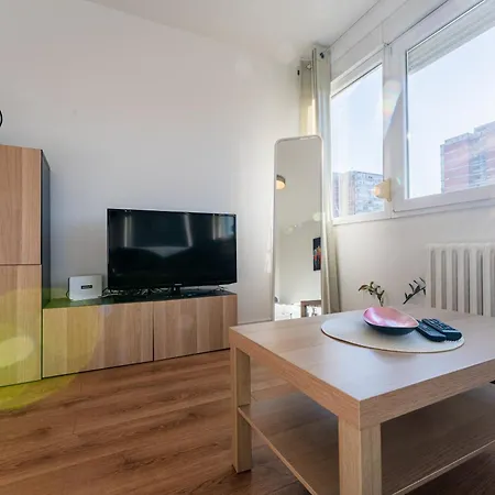 Apartment Flexible Selfcheckins 118 - - Bedroom - New *